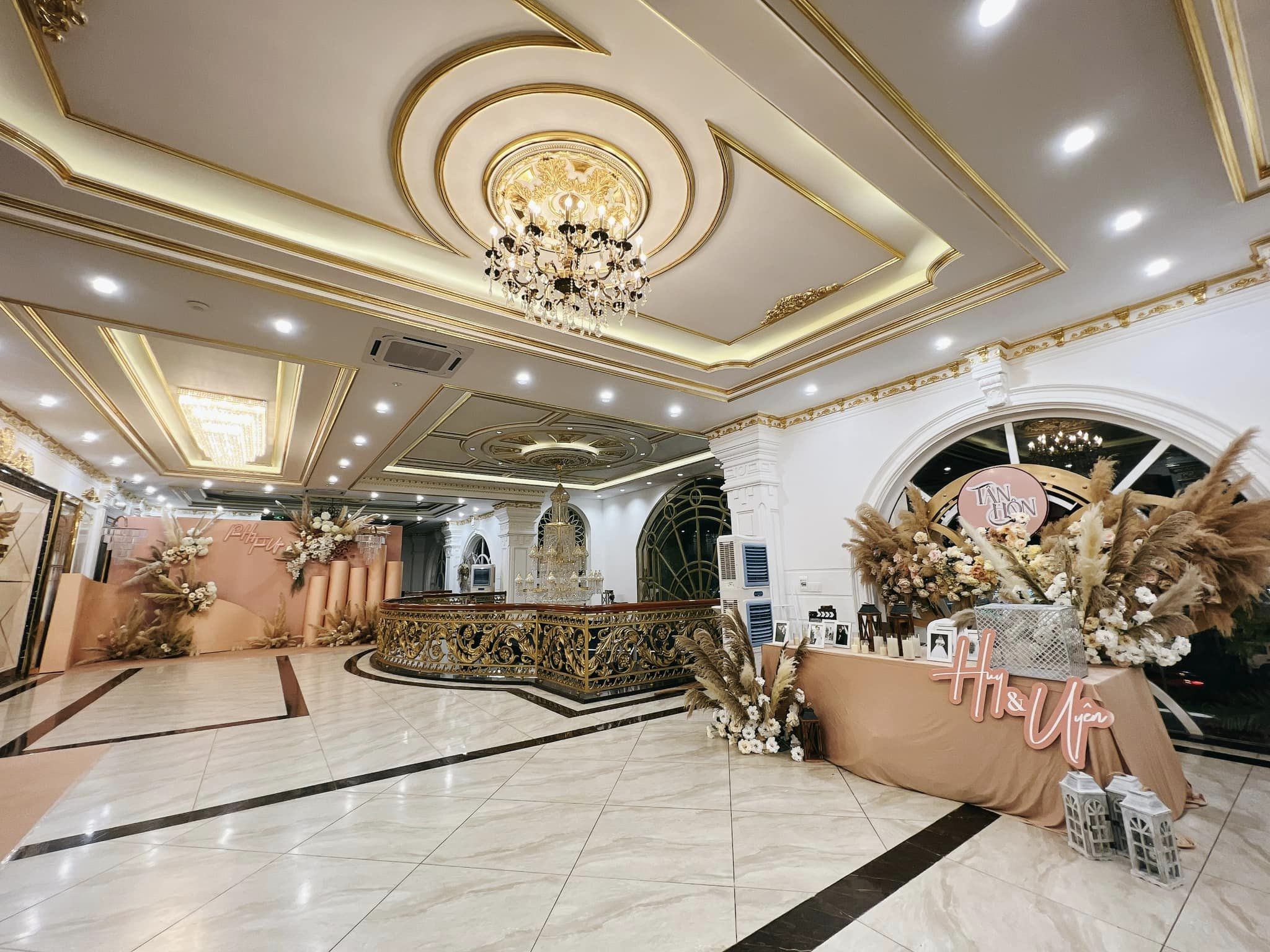 tiệc cưới nhà hàng Huy - Uyên 7