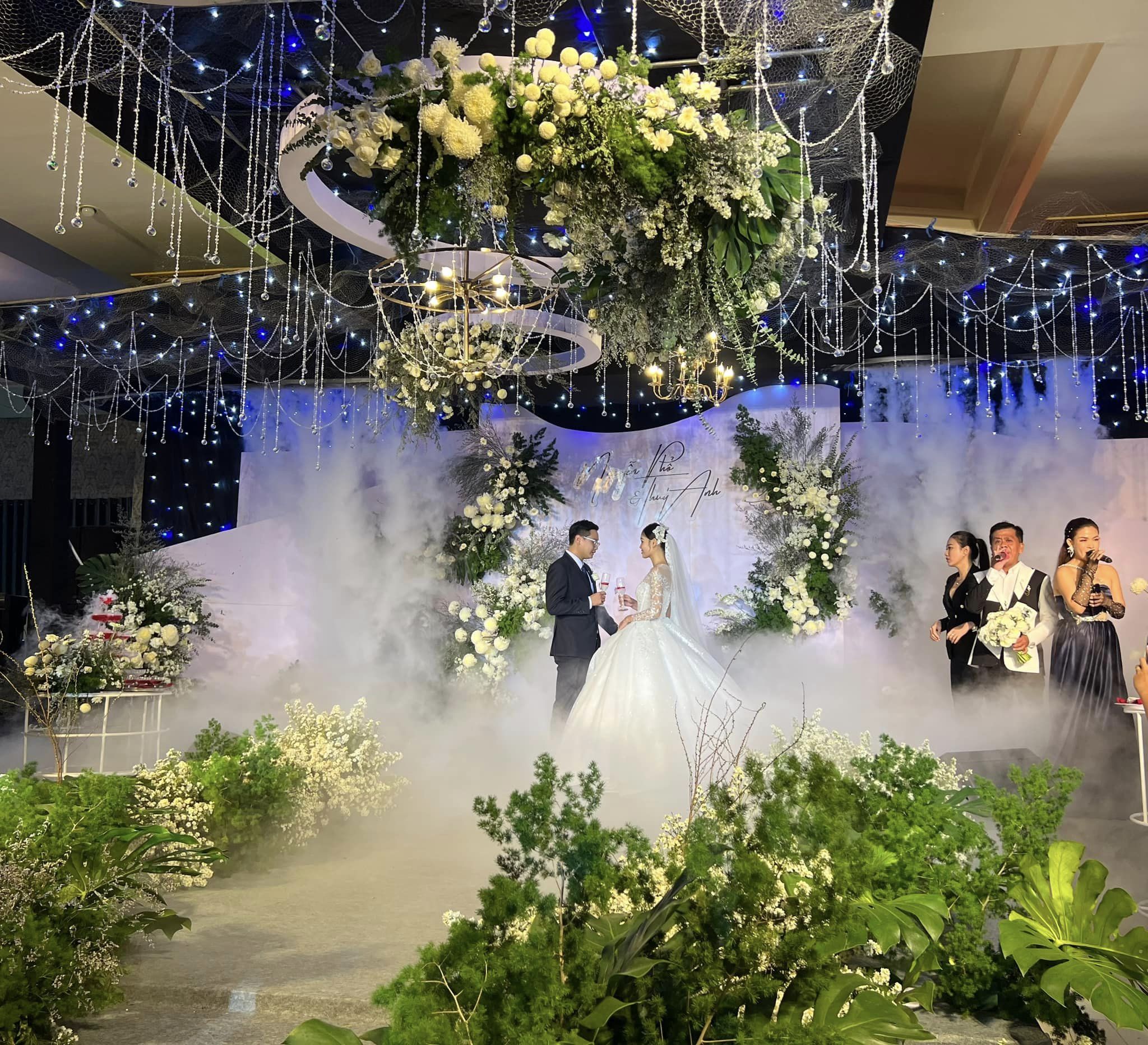 trang trí tiệc cưới Groom Nguyễn Phổ - Bride Thúy Anh